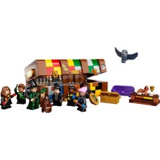 Конструктор LEGO Harry Potter Магічна валіза Гоґвортсу 603 деталі (76399)