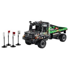 Конструктор LEGO Technic Повнопривідна вантажівка для випробувань Mercedes-Benz Zetros 2129 деталей (42129)